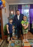 Сергей Агапов поздравил многодетную семью с новогодними праздниками